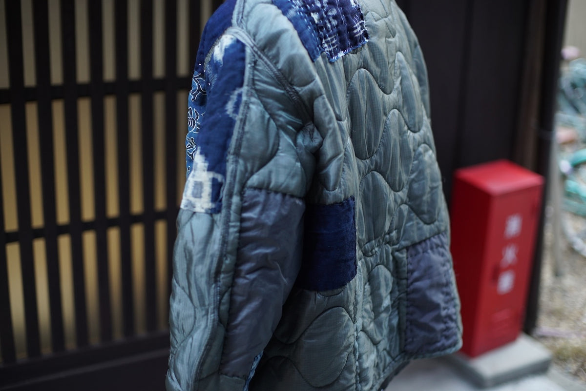 B. M. L. JACKET LOT17