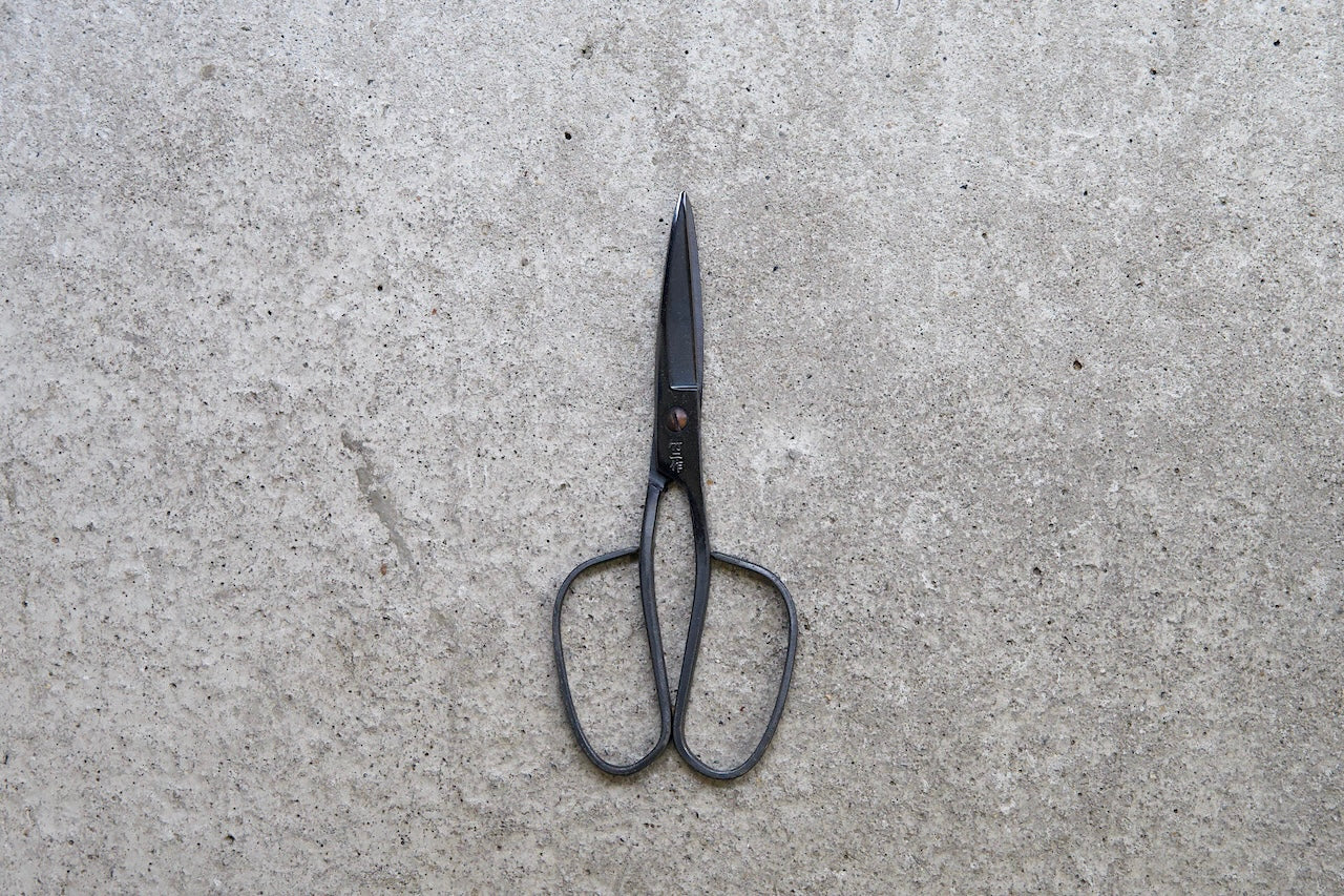 多鹿  竹二作 鋏 B-5 / B-6 BLACK