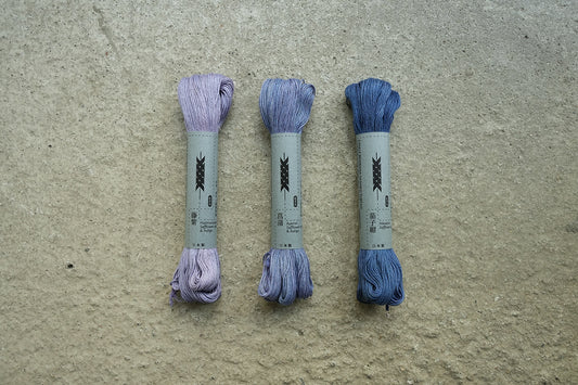 刺し子糸 紅花染 藍重ね 合太 100m