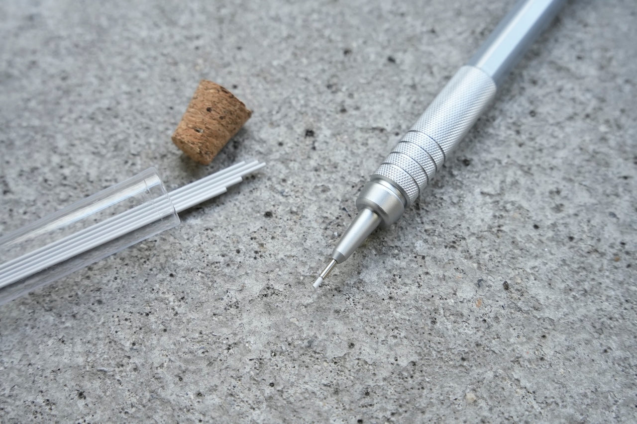 Sashiko mechanical pencil